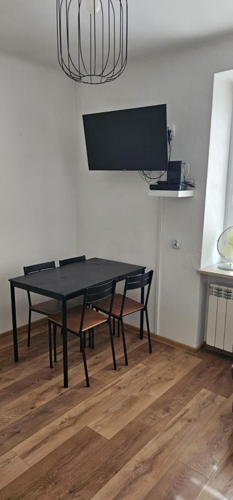 Apartament Woloska 80
